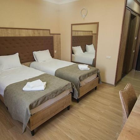 Hotel Juralius Tbilisi Ngoại thất bức ảnh