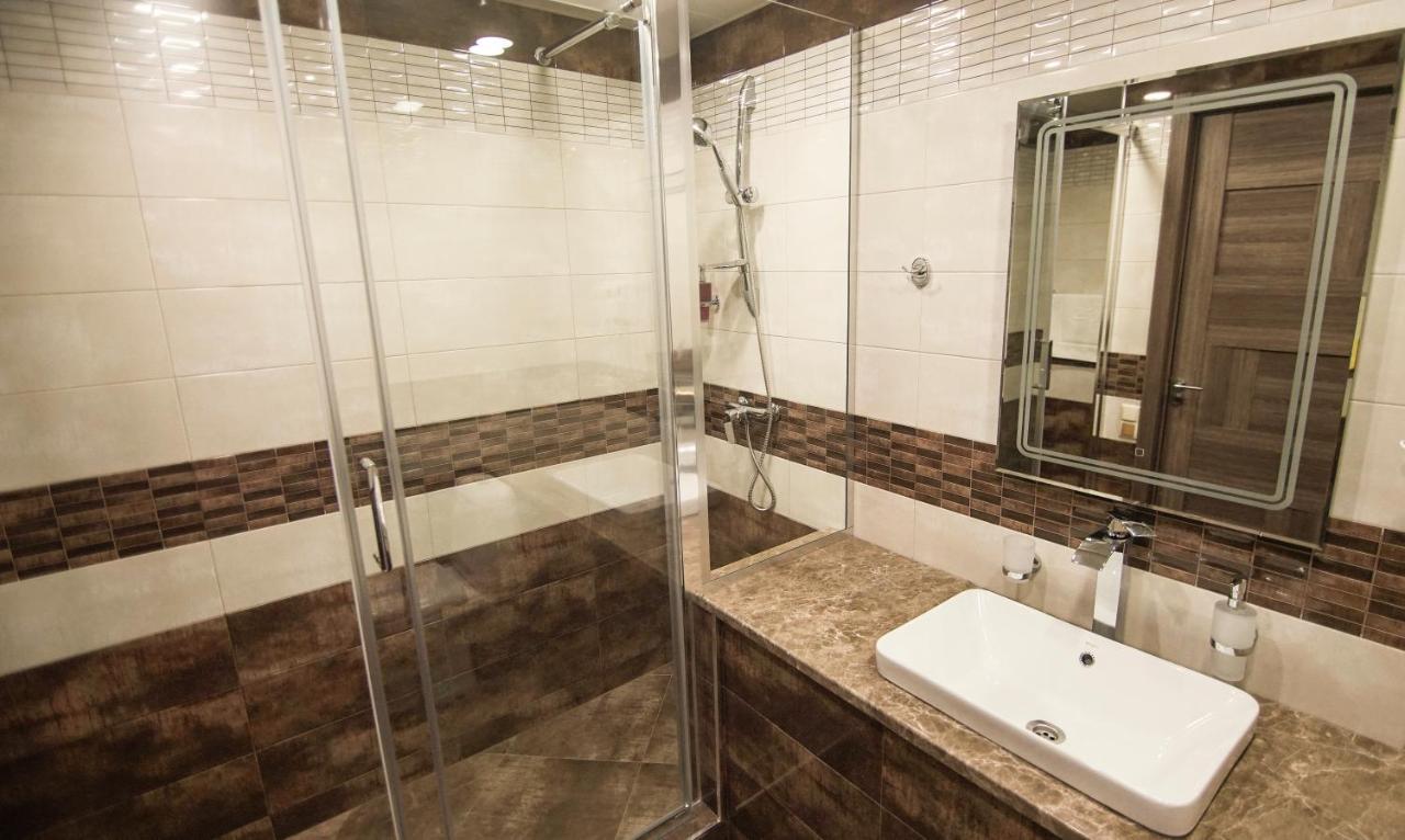 Hotel Juralius Tbilisi Ngoại thất bức ảnh